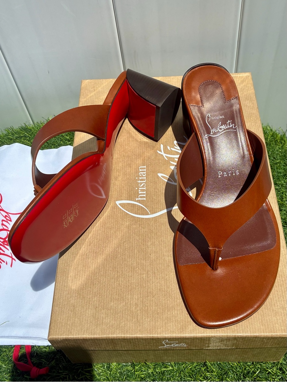 CHRISTIAN LOUBOUTIN JANETONGA 55 CARAMEL LEATHER MID-BLOCK HEEL SANDALS SZ 40.5